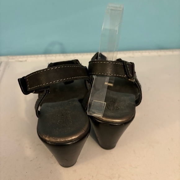 Clark’s bendables women’s black wedge heel sandals in size 10 - Picture 3 of 11